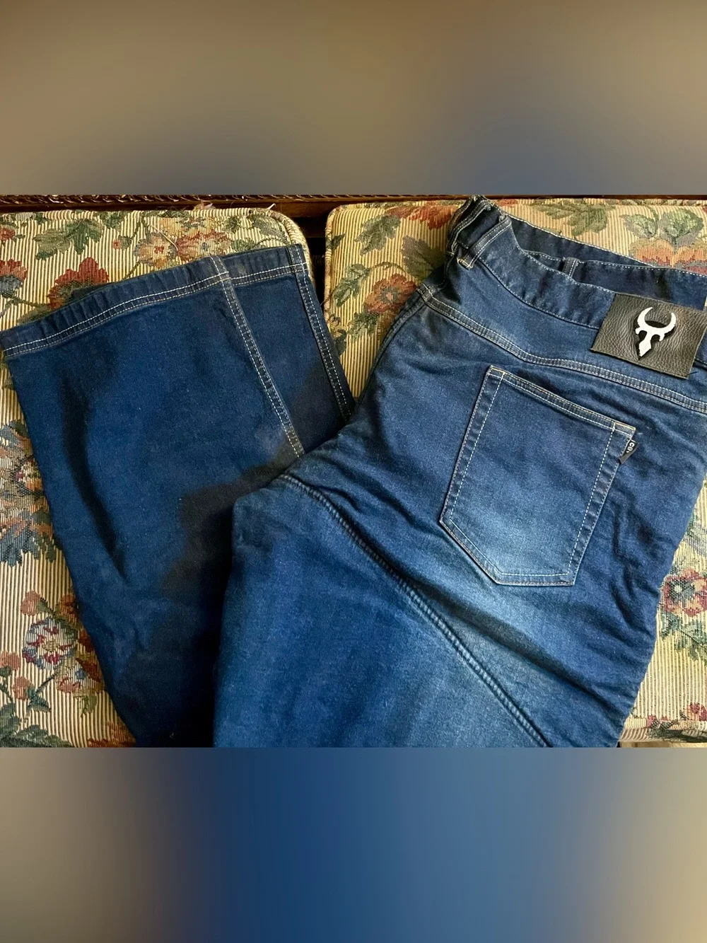 Lot or 5 Big and Tall size men’s bottoms - Levi’s, Covec Bull-it jeans, Oakhill